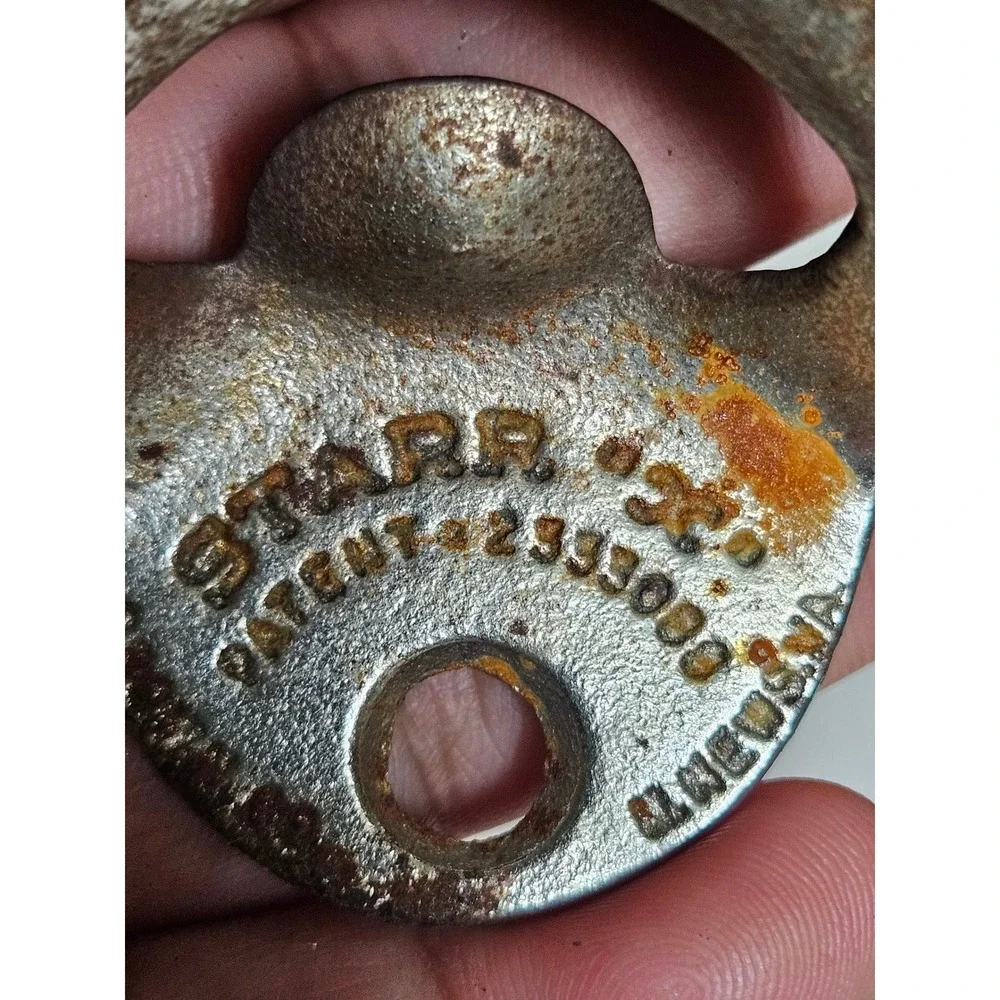 Vintage Coca-Cola Starr X Wall Mount Bottle Opener Brown Mfg Co Newport News VA‎